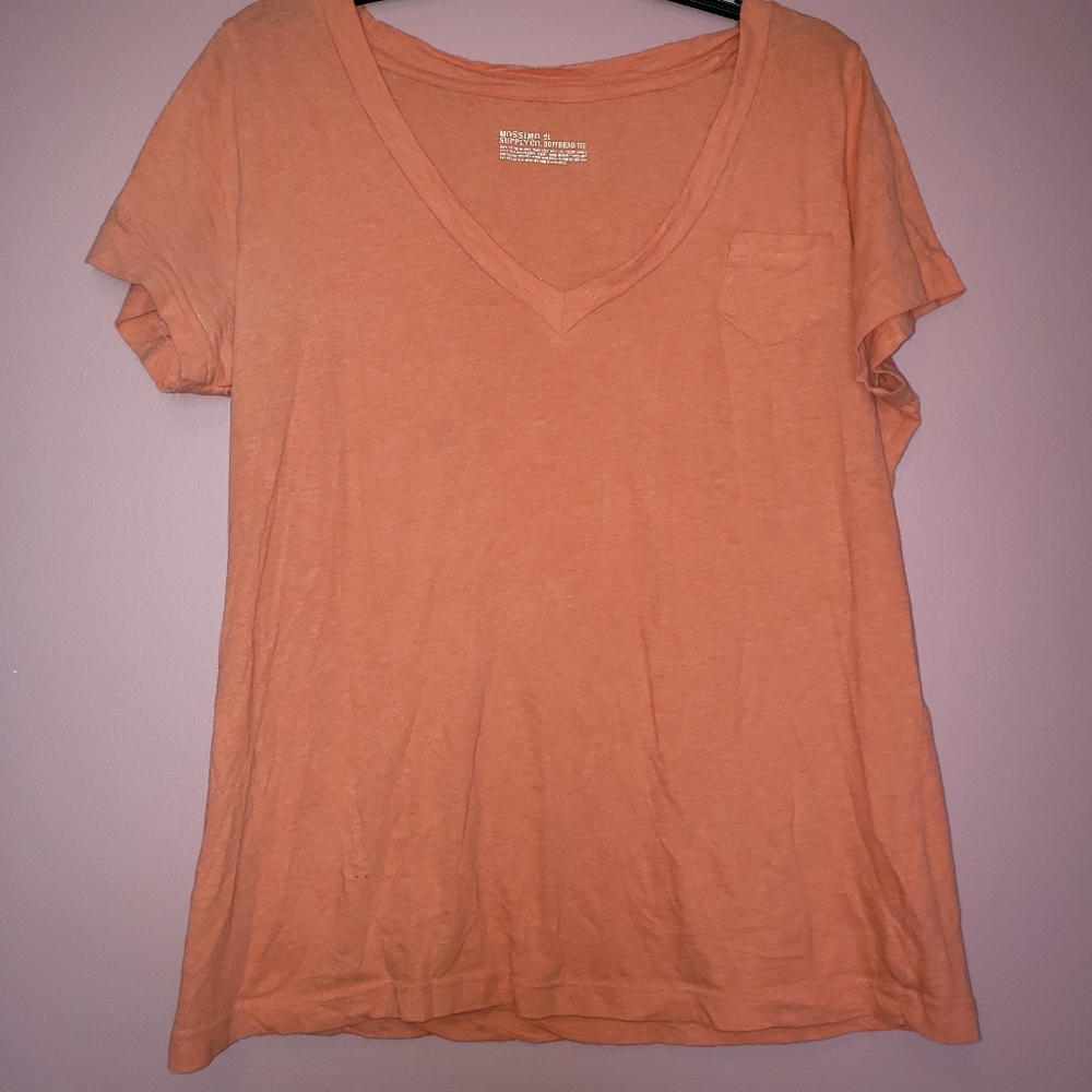 Orange T-shirt